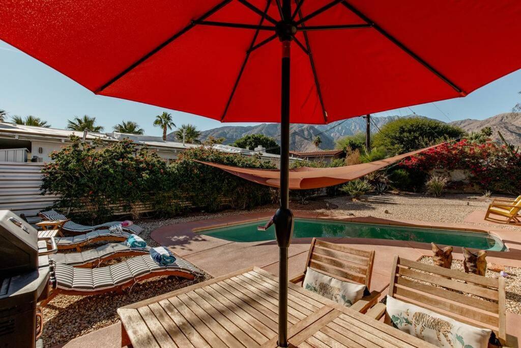 パーム・スプリングス The Yorba Oasis W/Poolヴィラ エクステリア 写真